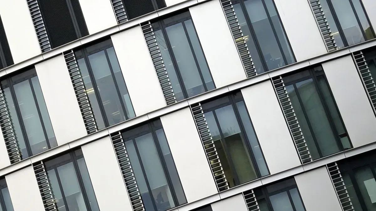 fabricant fenetre aluminium haut de gamme — Fabricant fenêtre aluminium haut de gamme : comprendre et agir
